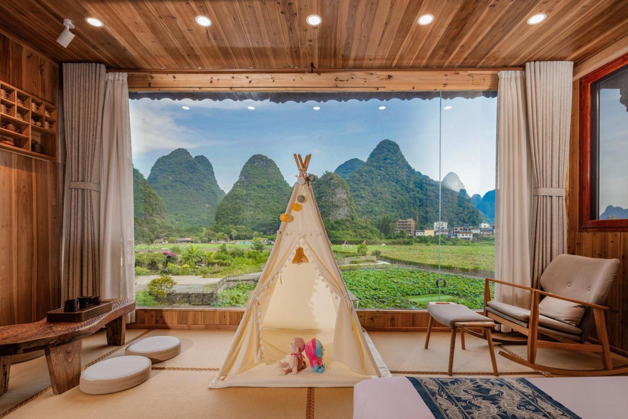 Yangshuo Tea Cozy--One Way Free Pick Up From Airport Or Ts 4 Nights Guest House Bagian luar foto